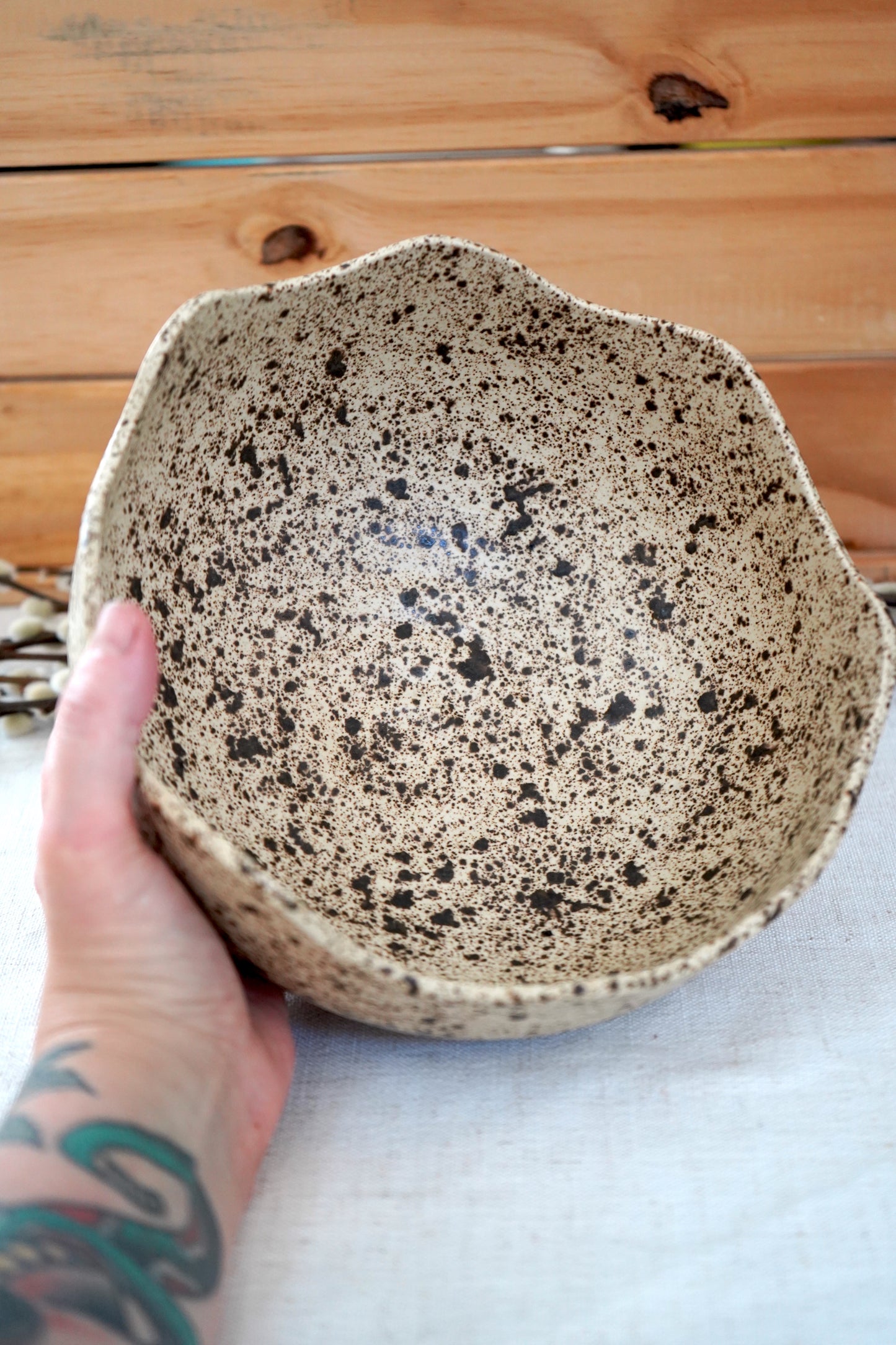 Scalloped bowl